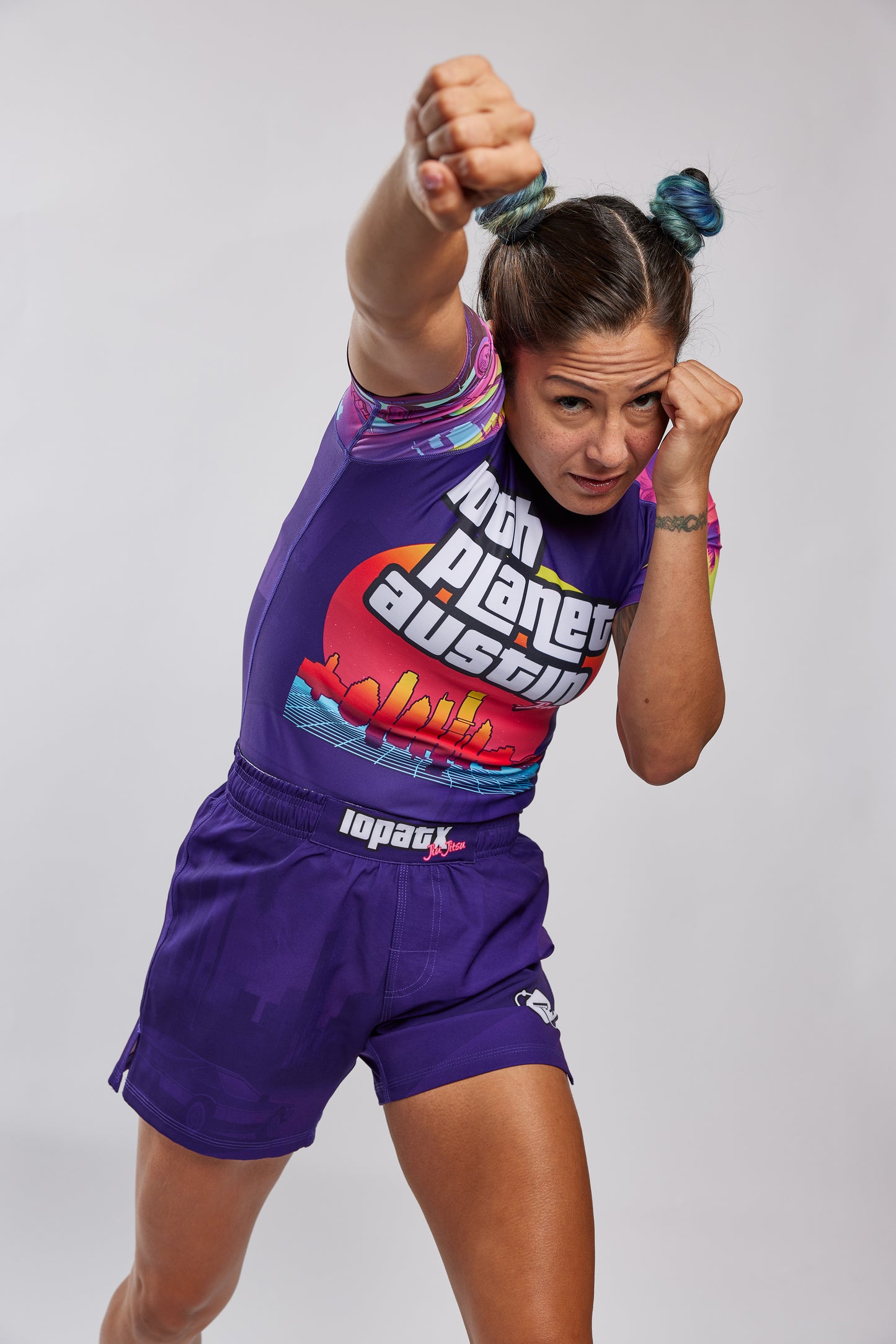 Retro Skyline Velcro-Free 6" Inseam Shorts