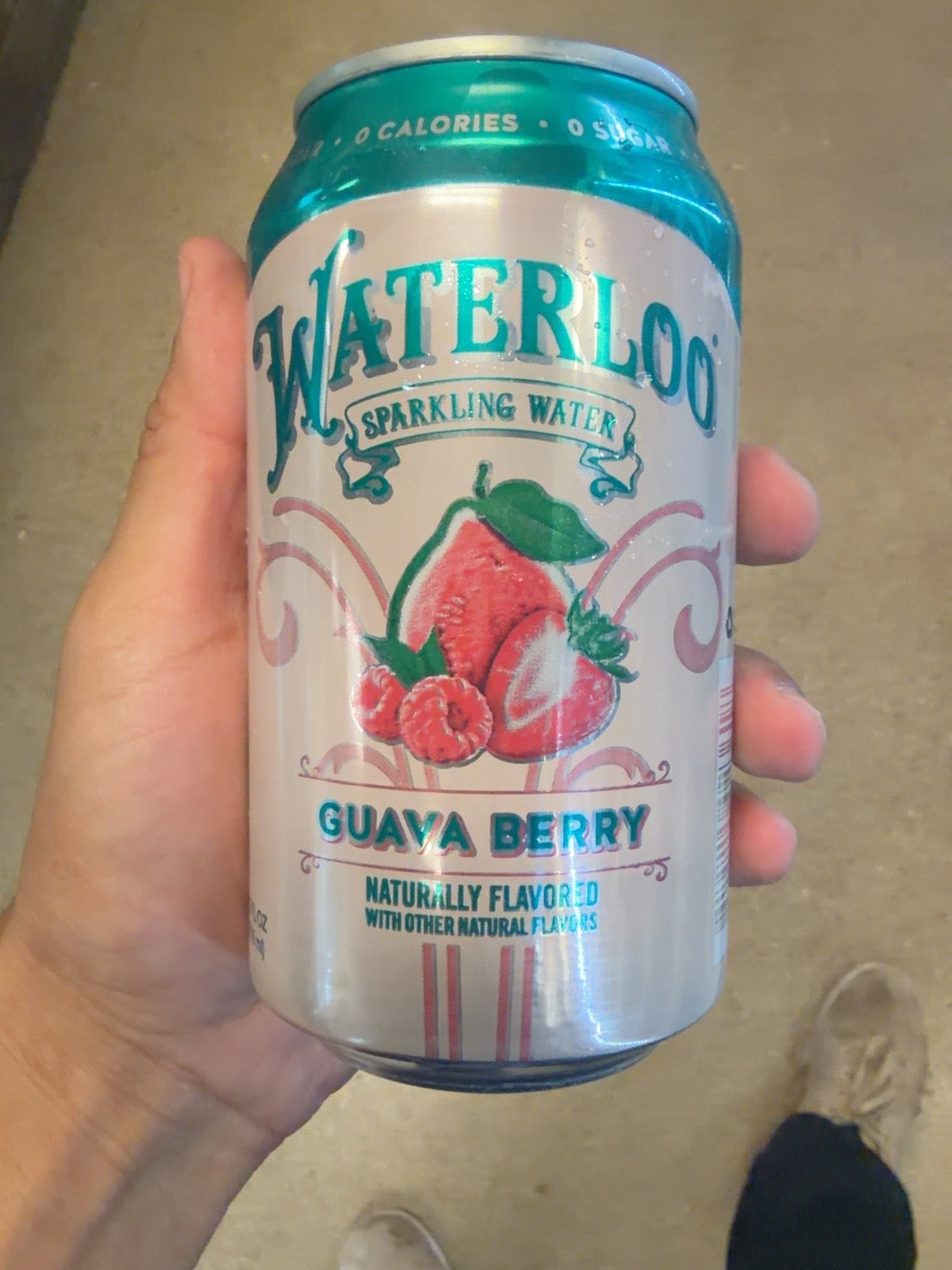 Waterloo Guava Berry Sparkling Water can